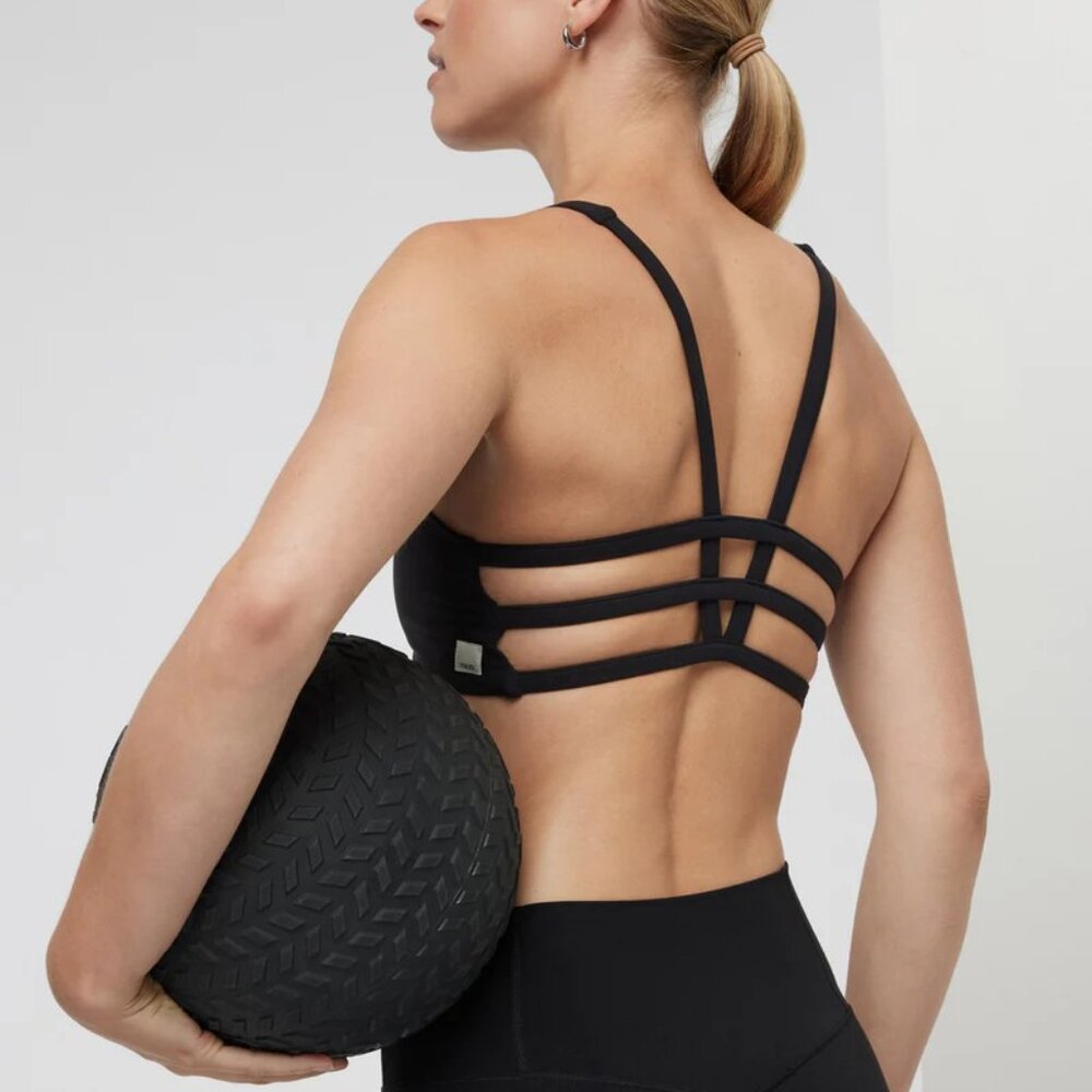 Vuori Yosemite Sports Bra Black, size S small